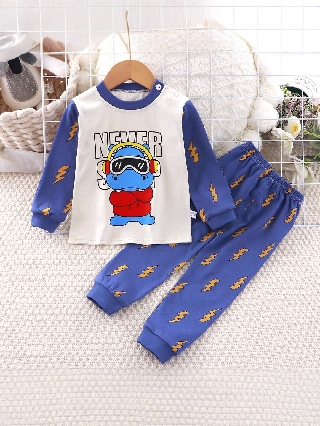 2-Piece Pajamas Set with Long-Sleeve Top and Pants for Boys and Girls | Adorable Soft Cotton Nightwear and Sleepwear Set