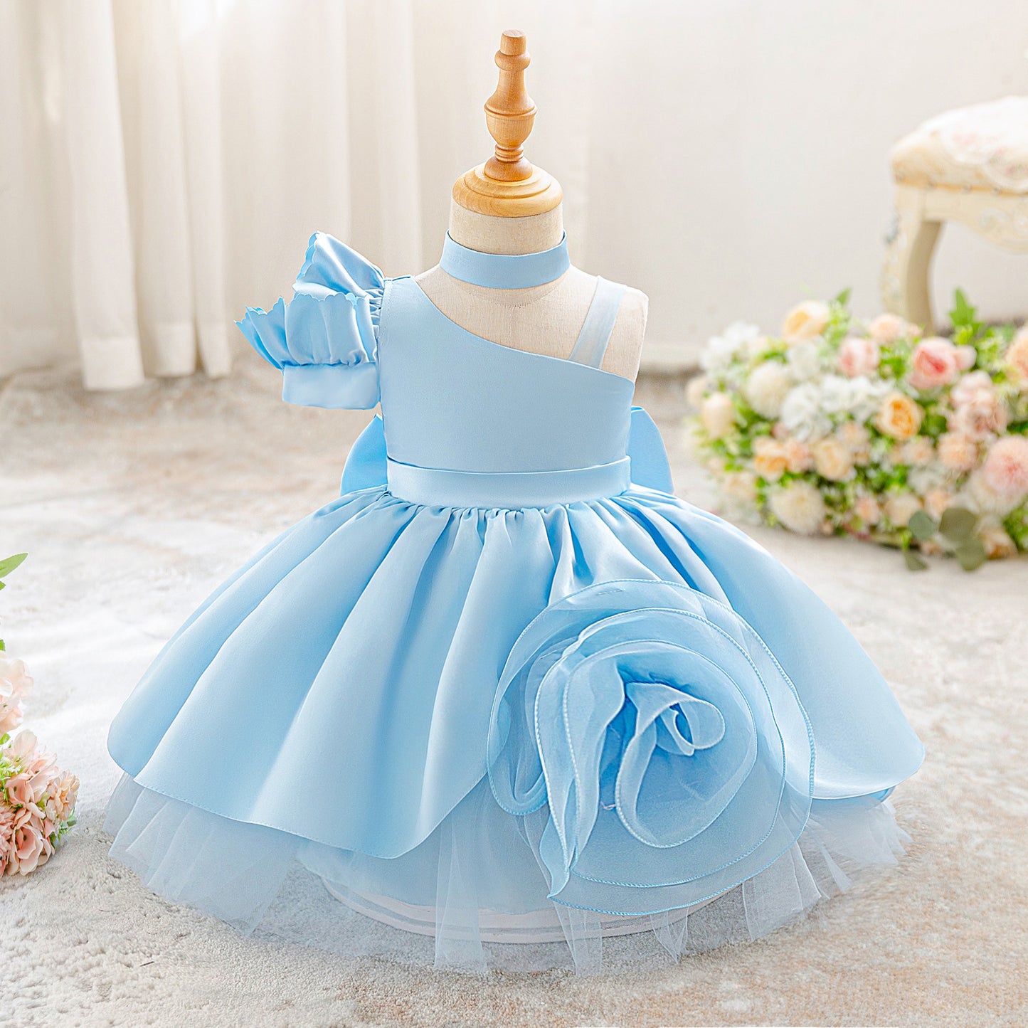 Elegant One-Shoulder Baby Dress with Puffed Off-Shoulder Sleeve and Choker Collar (6-12 months) | Royal Blue Princess Ball Gown