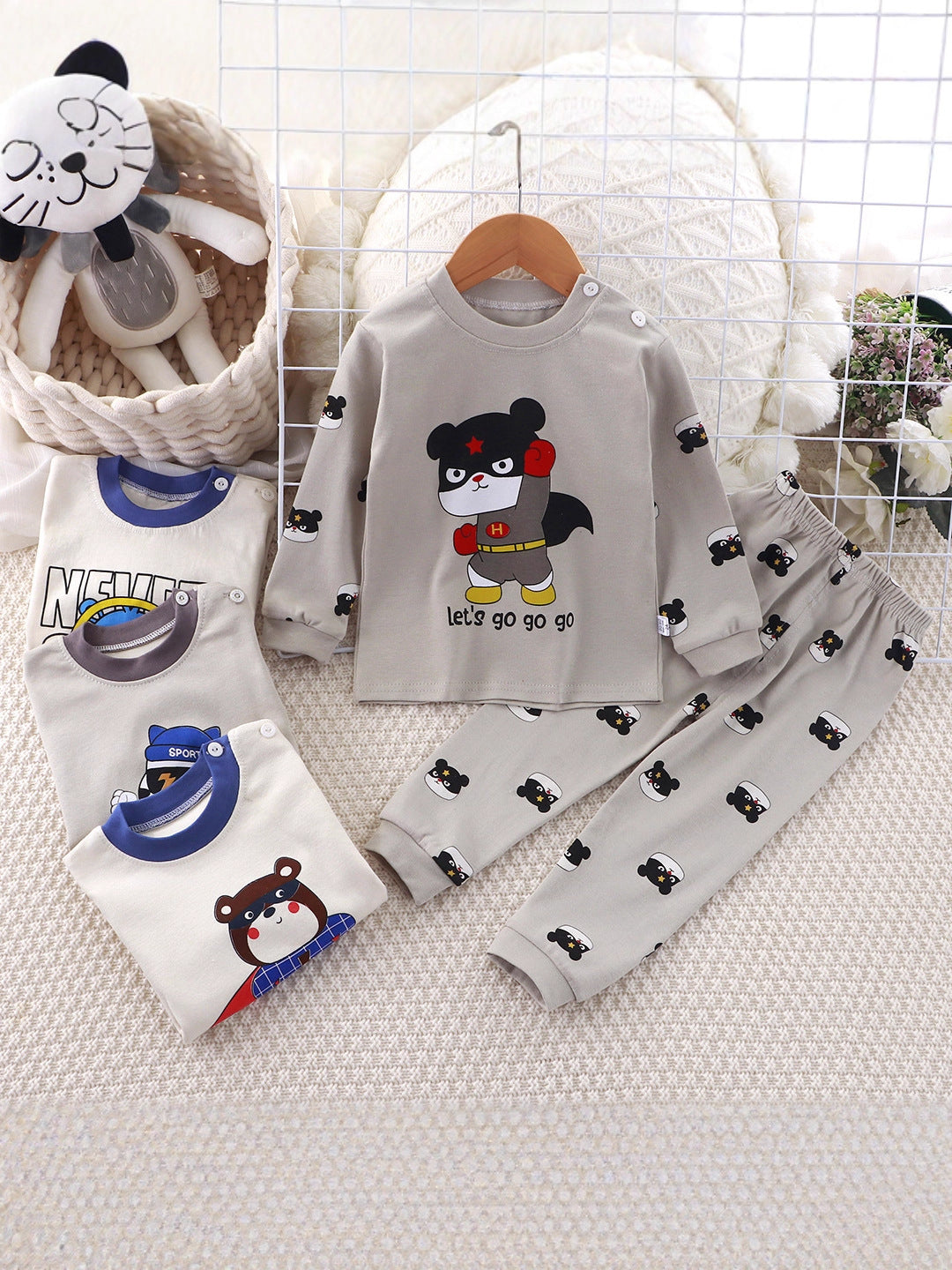 2-Piece Pajamas Set with Long-Sleeve Top and Pants for Boys and Girls | Adorable Soft Cotton Nightwear and Sleepwear Set