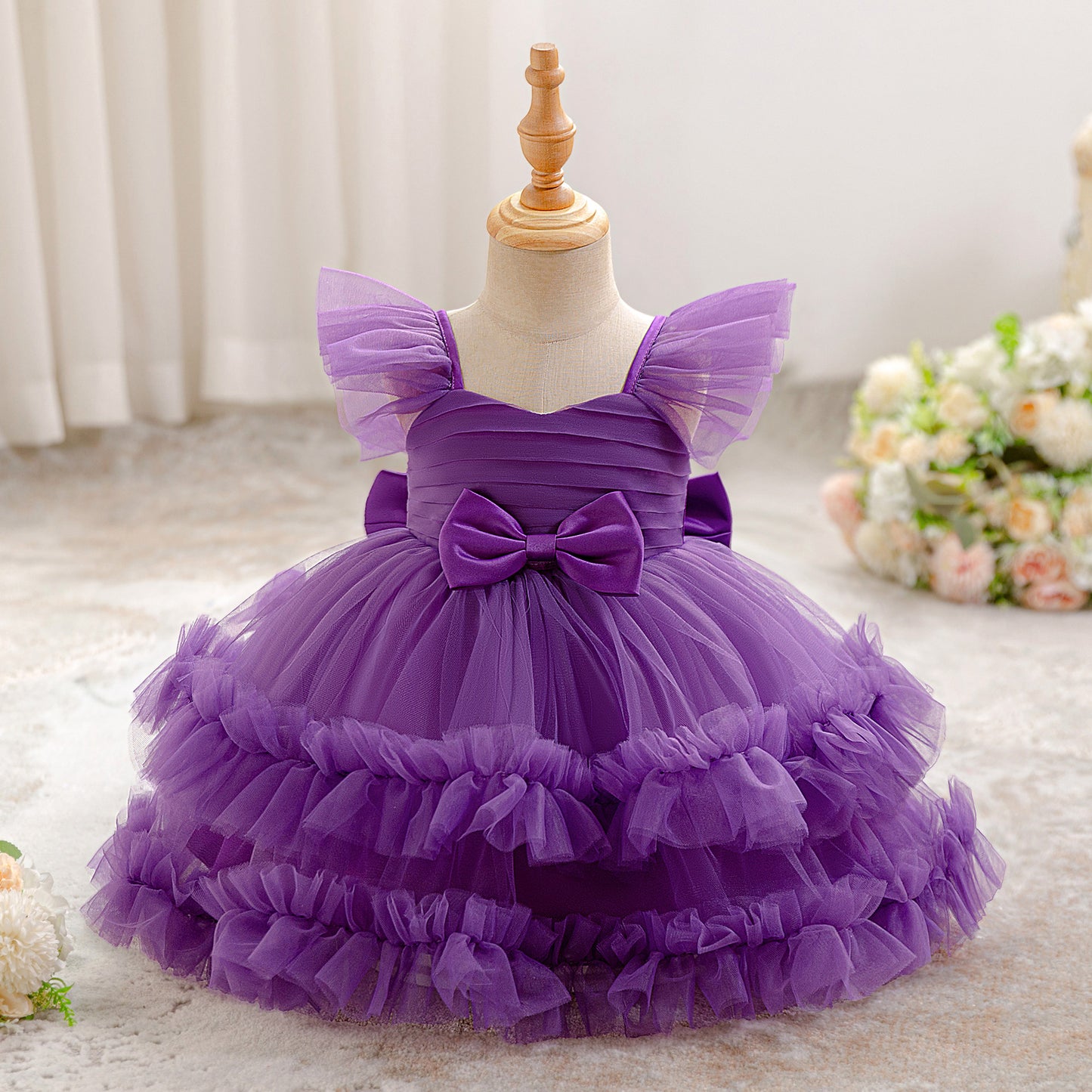 Elegant Tulle Baby Girl Dress with Puffed Ruffle Sleeves and Multi-Layered Fluffy Skirt (6-12 months)